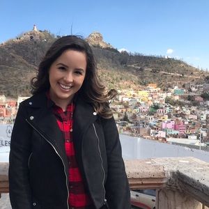 Meet your Posher, Giselle